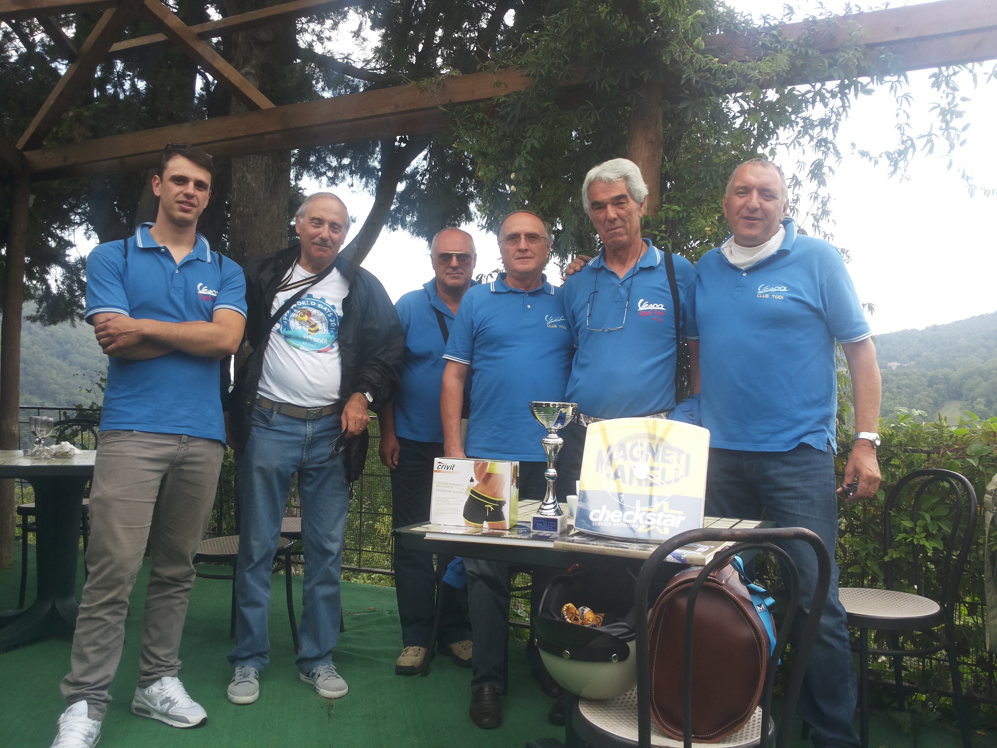 Tam Tam Todi Ultime Notizie.Vespa Club Todi Primo Al Raduno Nazionale Di Fiesole Tam Tam Todi Notizie Newslocker