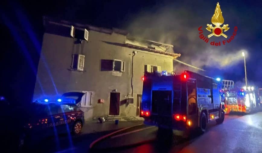 Incendio In Una Mansarda A Pantalla Di Todi Iltamtam It Il Giornale