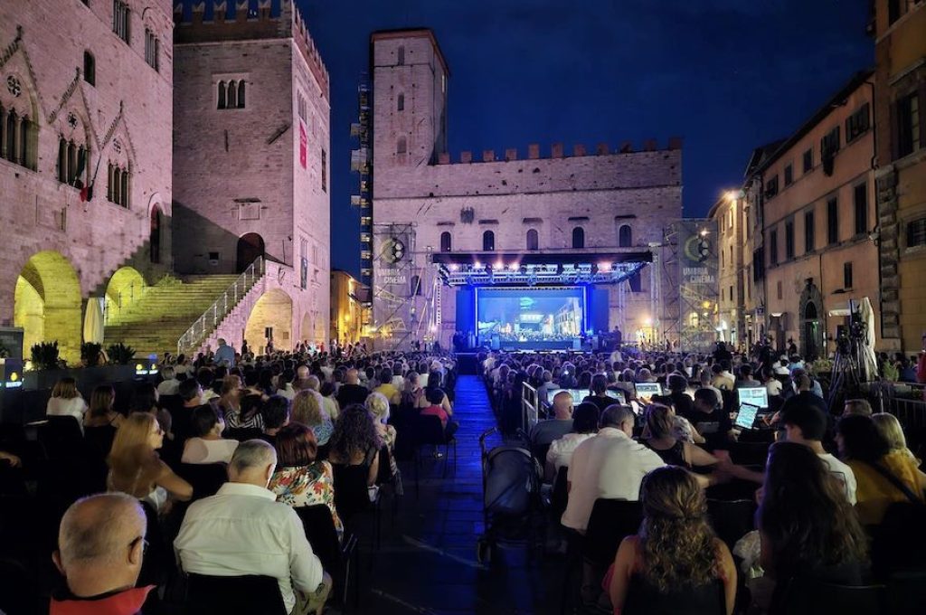 Umbria cinema piazza