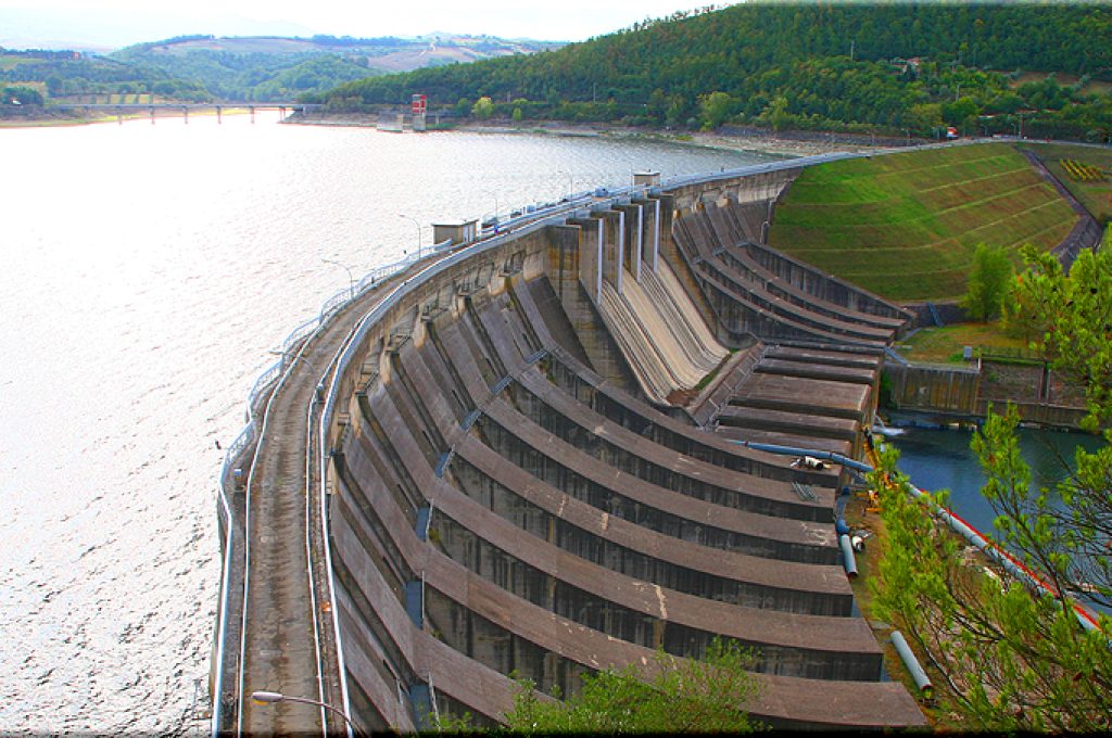 lago-corbara-diga