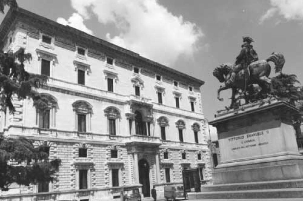 palazzocesaroni1