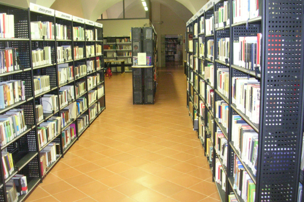 todi_bibliotecacomunale_interno2