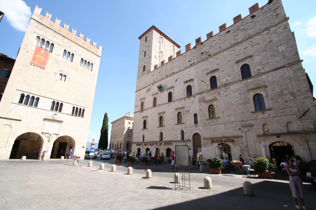 todi_piazza_del_popolo